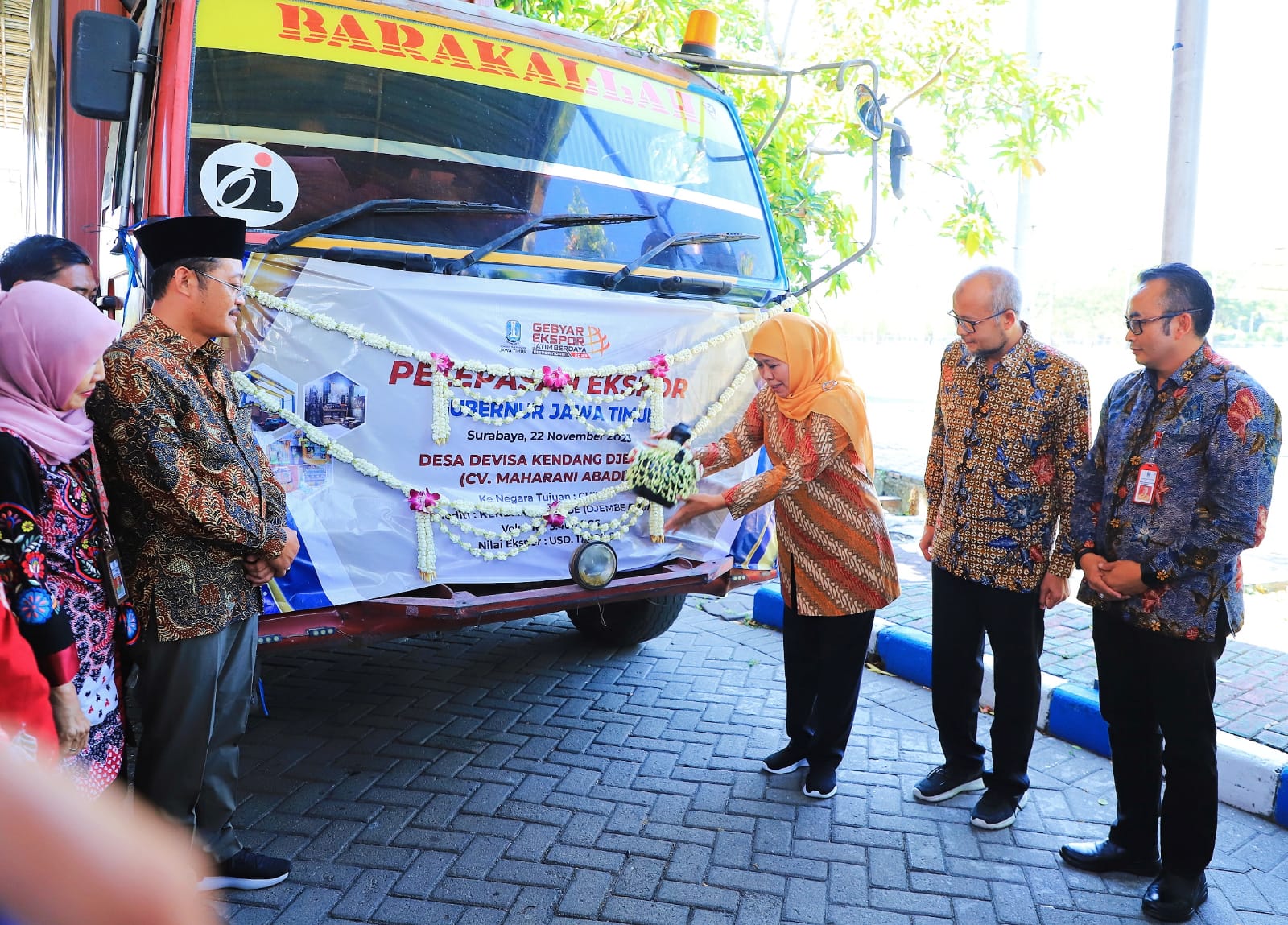 Nilai Ekspor Jatim Januari-April 2025 Tembus USD 8,31 Miliar, Gubernur Khofifah Optimis Industri Produk Lokal Tumbuh Signifikan