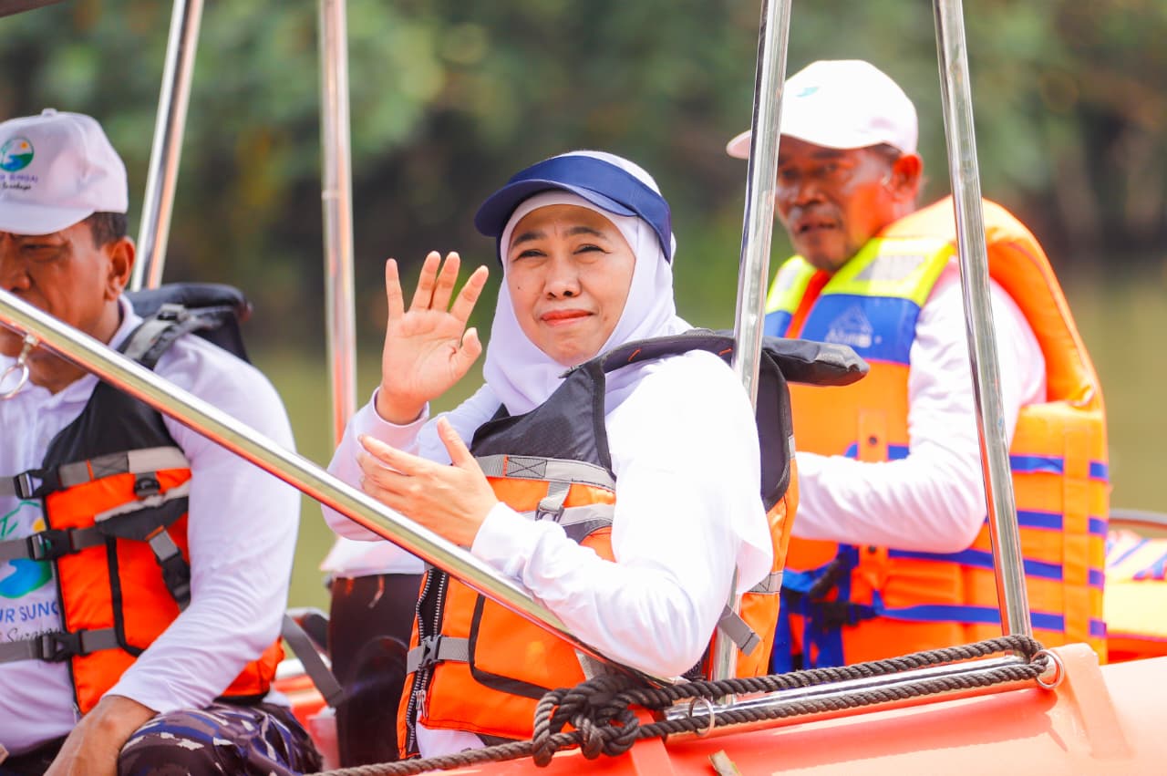 Gubernur Khofifah Tegaskan Sinergi Jatim dan Marinir Jadi Kekuatan Tanggap Bencana dan Peduli Lingkungan