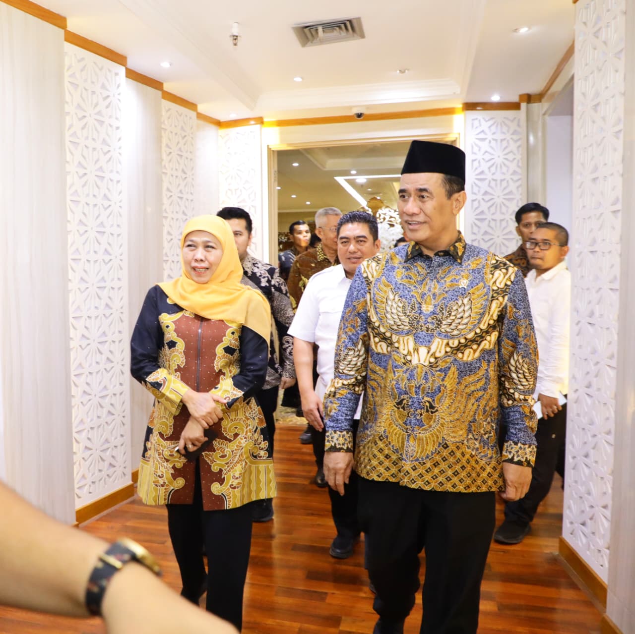 Gubernur Khofifah Tegaskan Kesiapan Jatim Kawal Swasembada Susu dan Gula dalam Pertemuan Strategis dengan Menteri Pertanian RI